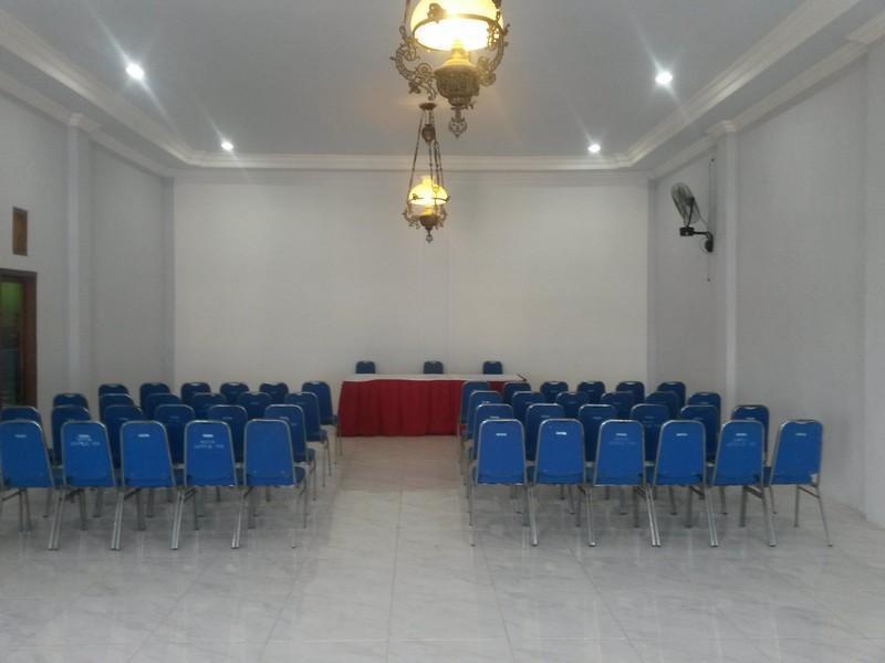 Hotel Dubai Sumenep Bagian luar foto
